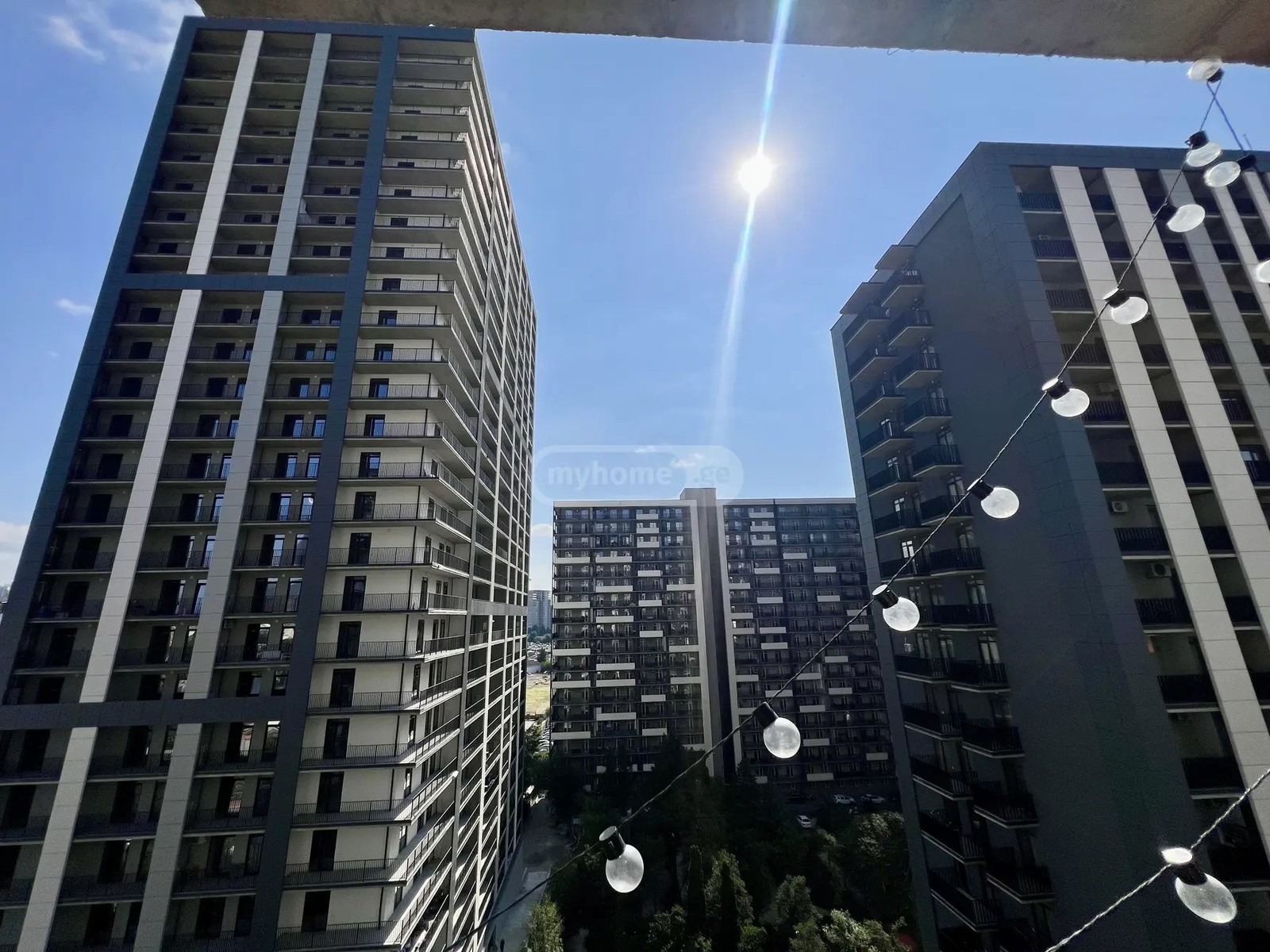 ნავთლუღის ქ. 10 - 3 rooms