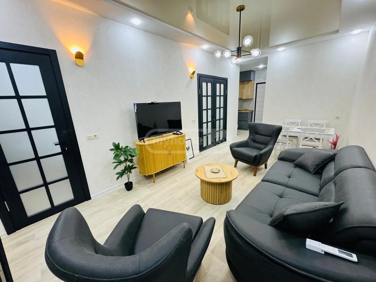 შარტავა ჟ. ქ. 8 - 3 rooms