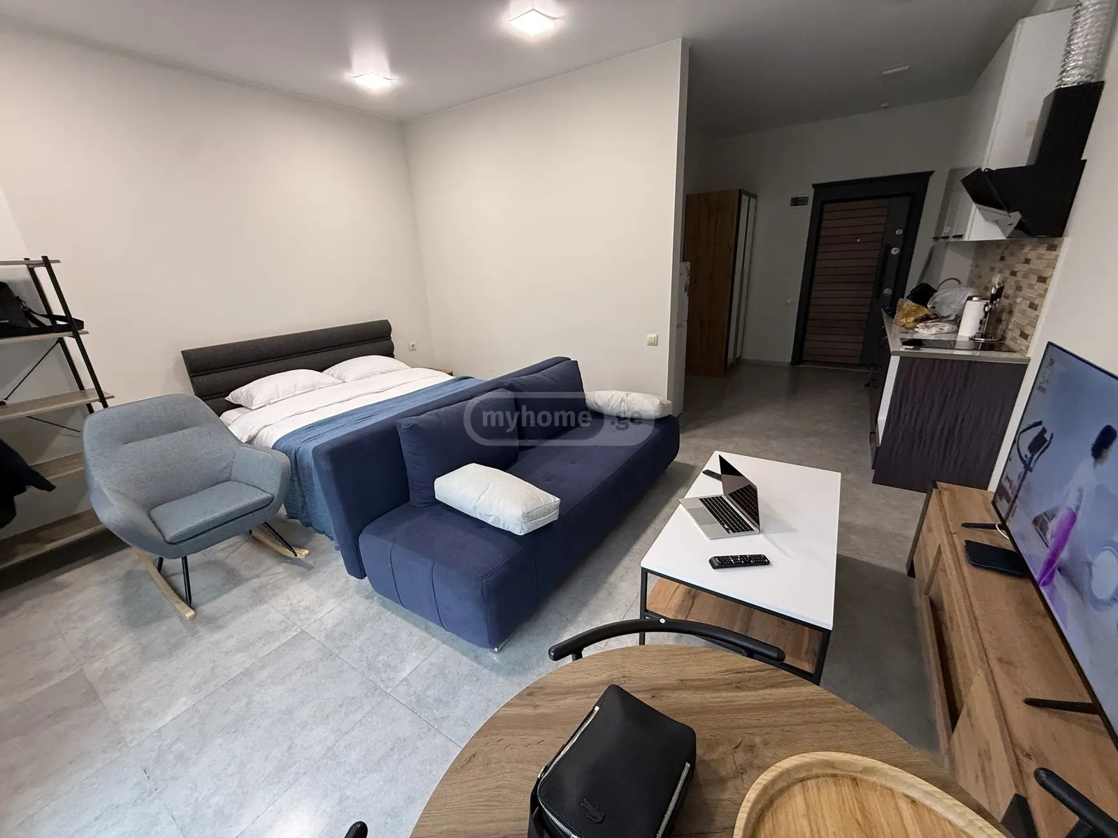 აბუსერიძე ტ. ქ. 22 - 1 rooms