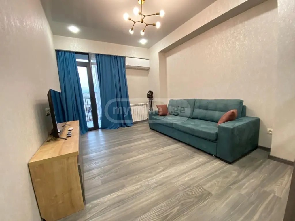 ნავთლუღის ქ. 10 - 2 rooms
