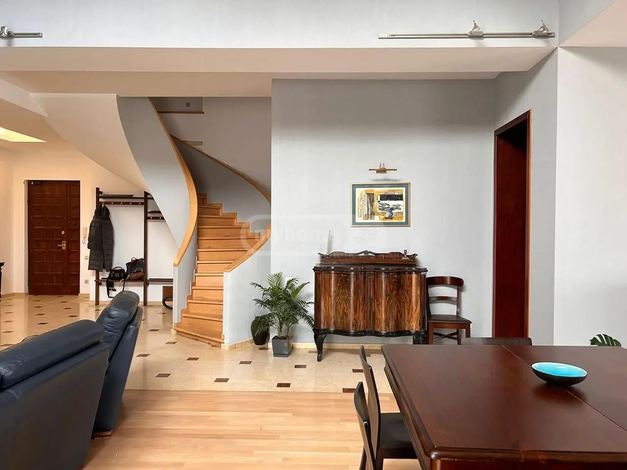 მიქელაძე ლ. ქუჩა 1 - 5 rooms