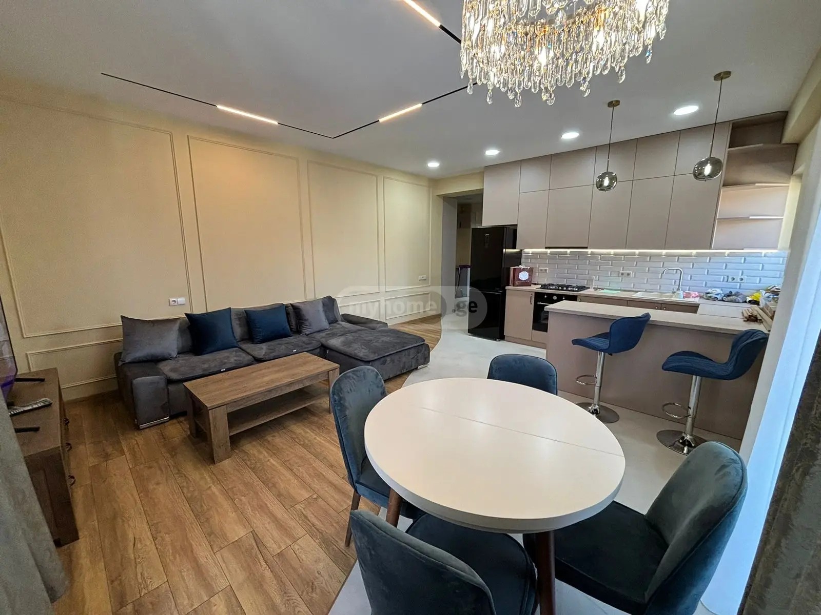 ლორთქიფანიძე ო. ქ. 24 - 3 rooms