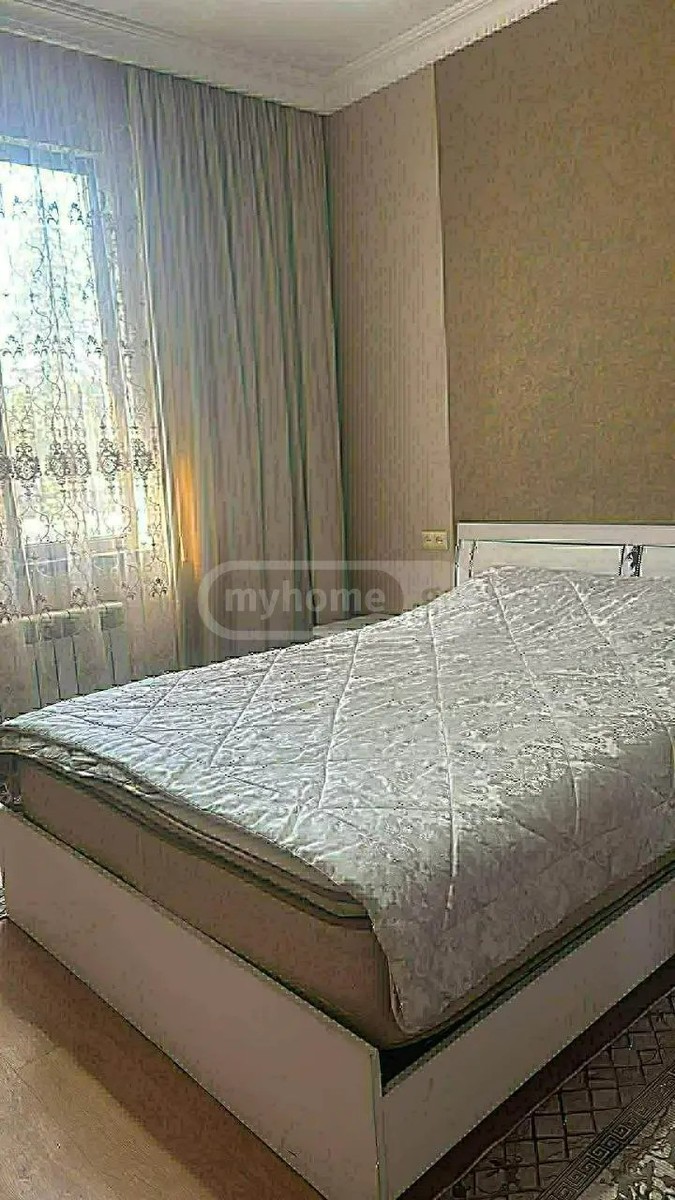 აეროპორტის გზატკეცილი 65 - 3 rooms