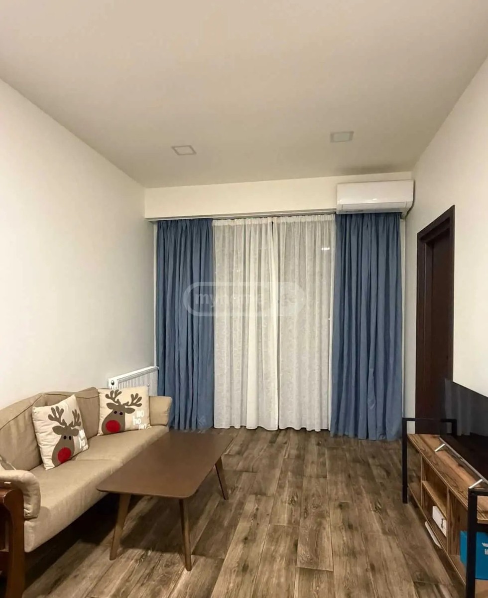 პოლიტკოვსკაია ა. ქ. (ჯიქია) 2b - 2 rooms