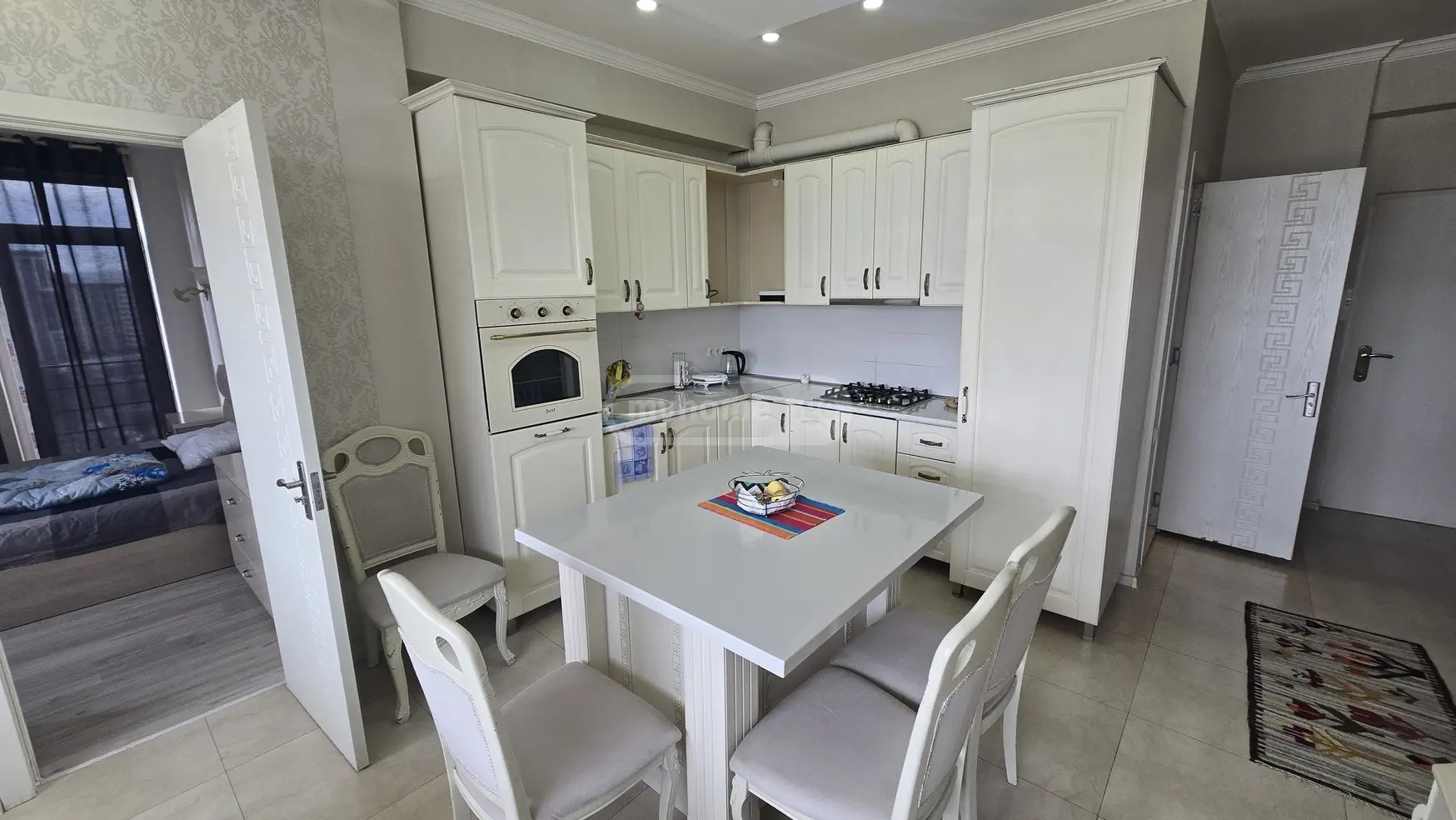 გაგარინი ი. ქ.  - 3 rooms