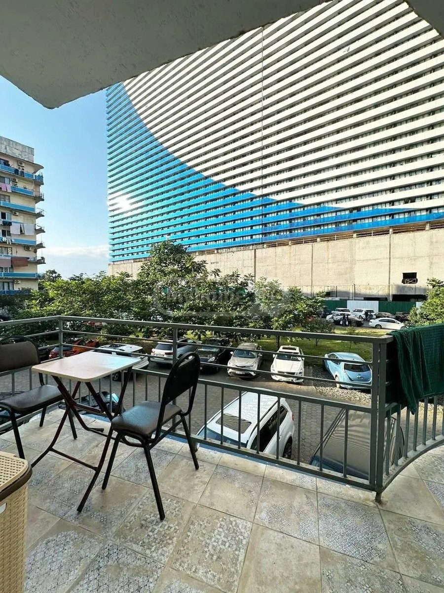 აბუსერიძე ტ. ქ.  - 5 rooms