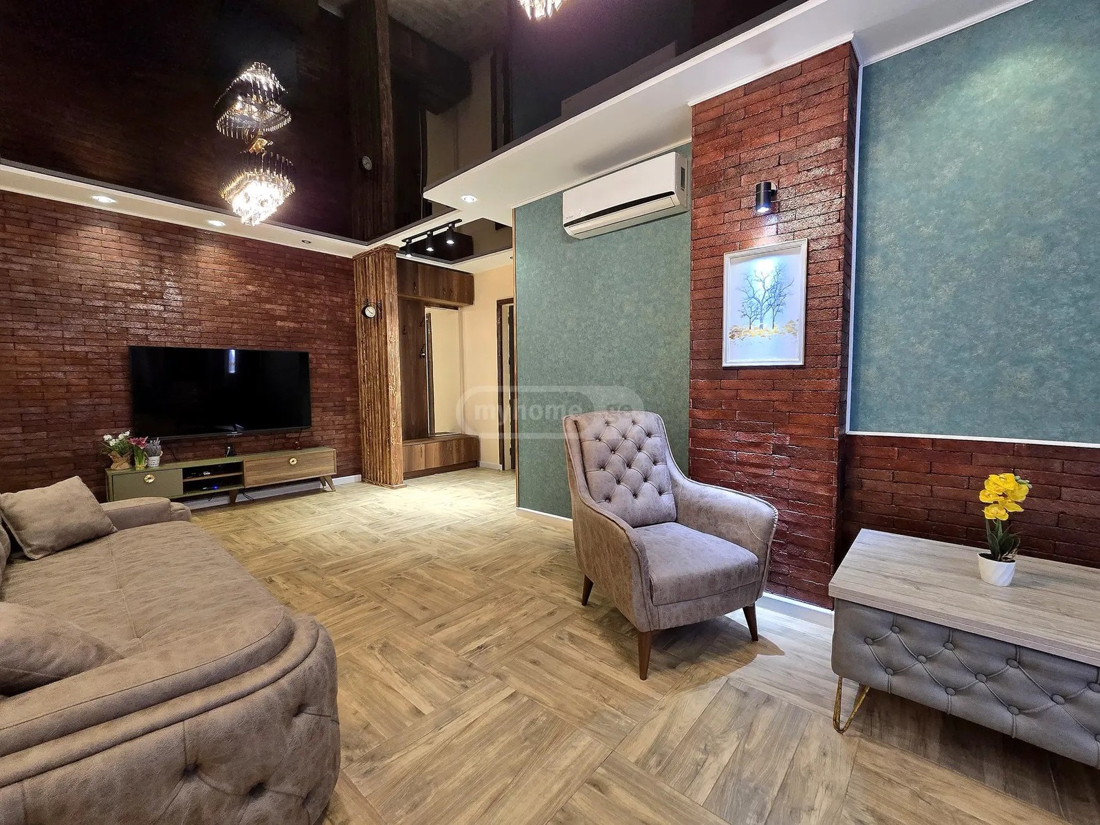 აბუსერიძე ტ. ქ. 5 - 4 rooms