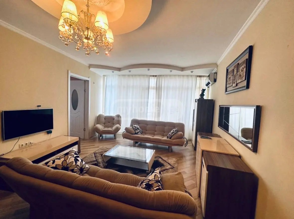 ანგისის ქ. 2 - 3 rooms