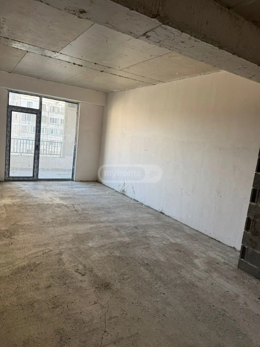 ნუცუბიძის პლ. - IV მ/რ  - 2 rooms