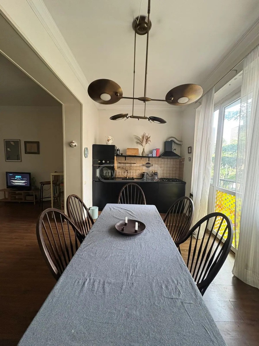 კეკელიძის ქ. 14 - 3 rooms