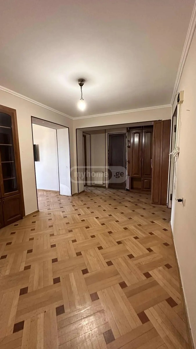 ჟღენტი ბ. ქ. 100 - 4 rooms