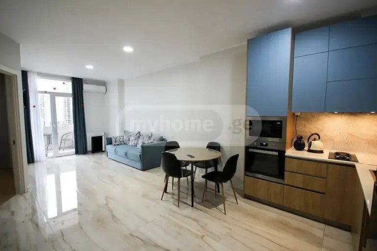 აბუსერიძე ტ. ქ.  - 3 rooms