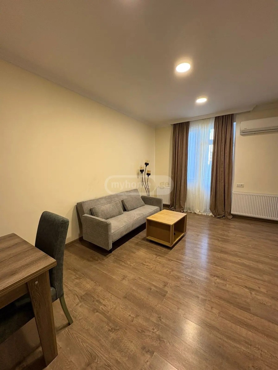 აღმაშენებლის გამზ. 112 - 2 rooms