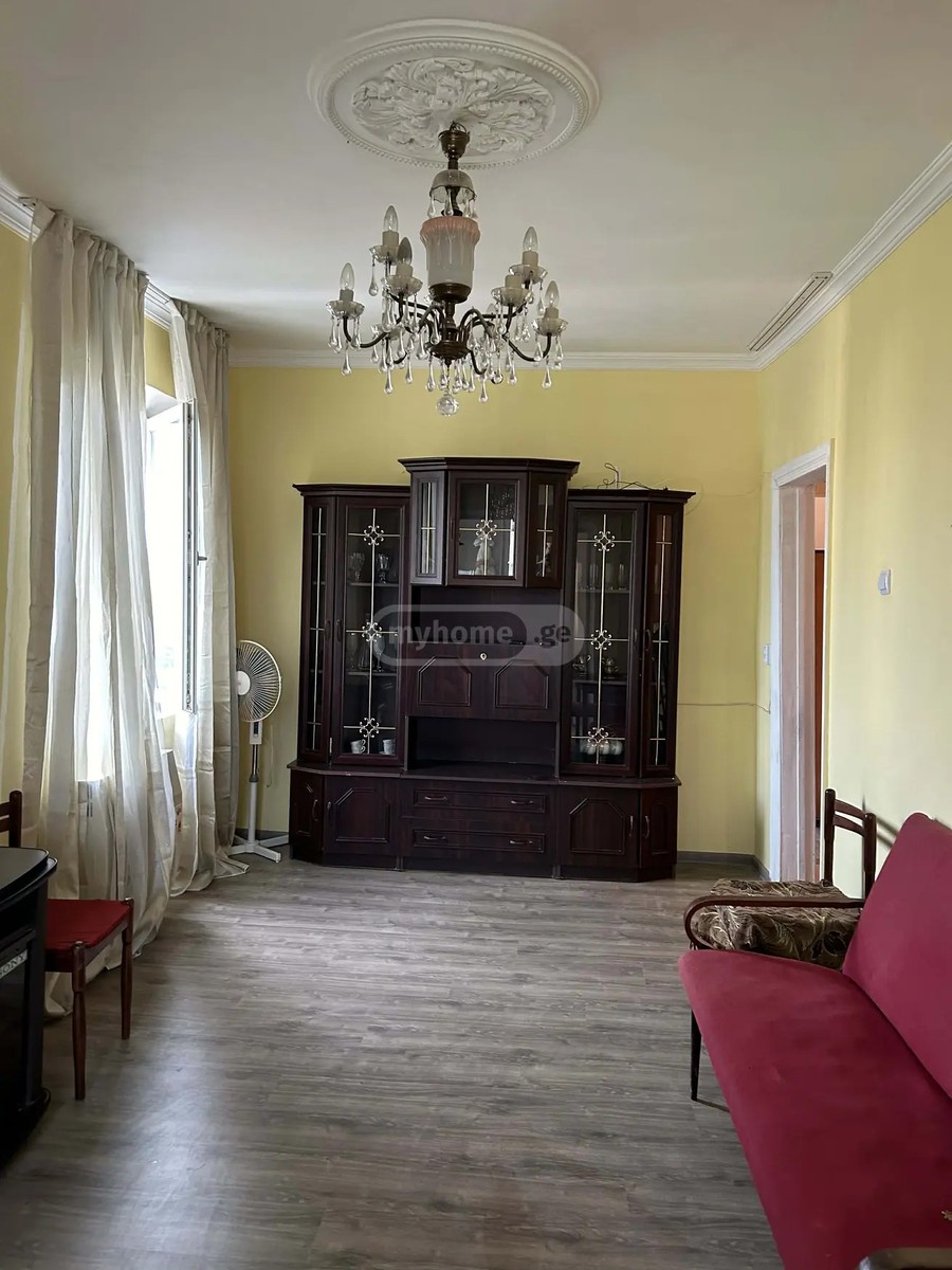 ბუხაიძის ქ. 14 - 2 rooms