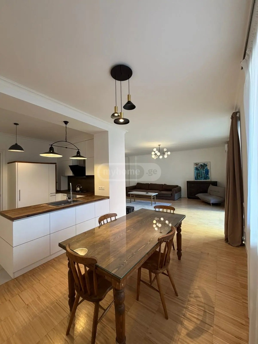 ჟვანია ნ. ქ. 28 - 5 rooms