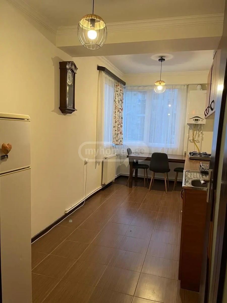 გიორგი ბრწყინვალეს ქ. 35 - 2 rooms