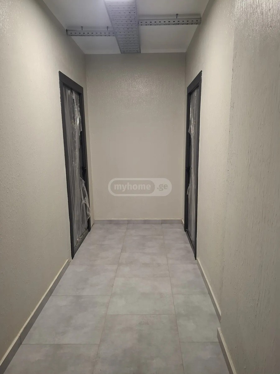 გახოკიძის ქ.  165 - 3 rooms