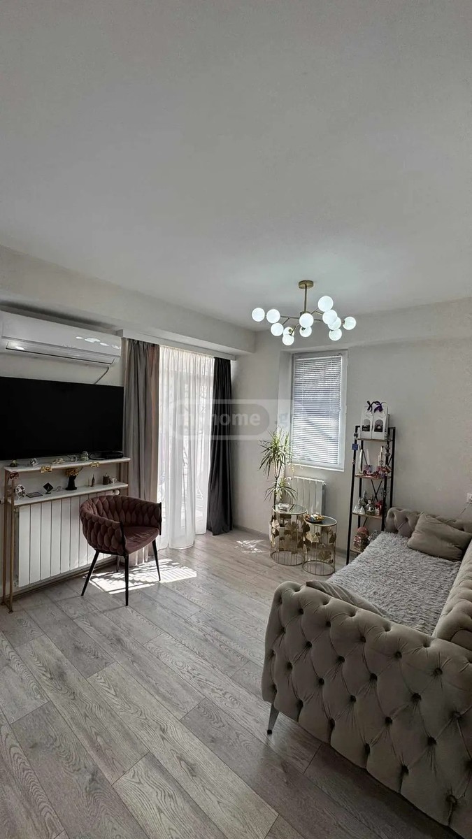 ქინძმარაულის ქ. 15 - 3 rooms