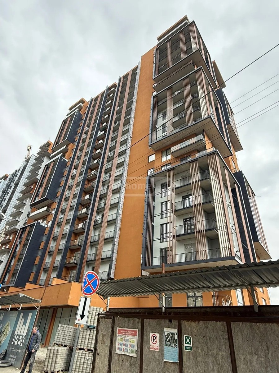 პ. დათუაშვილის ქ. 22 - 4 rooms