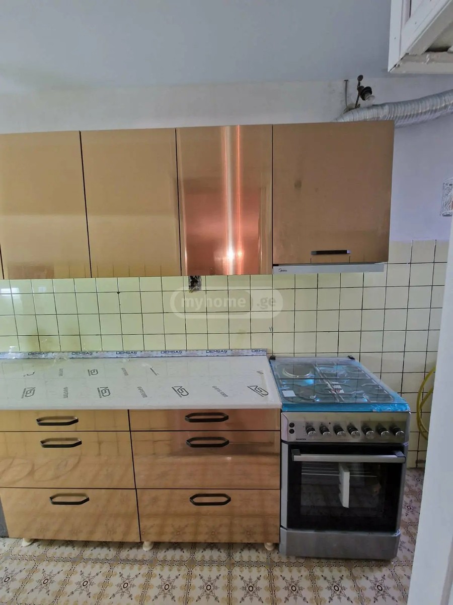 ჭავჭავაძის გამზ.  - 3 rooms