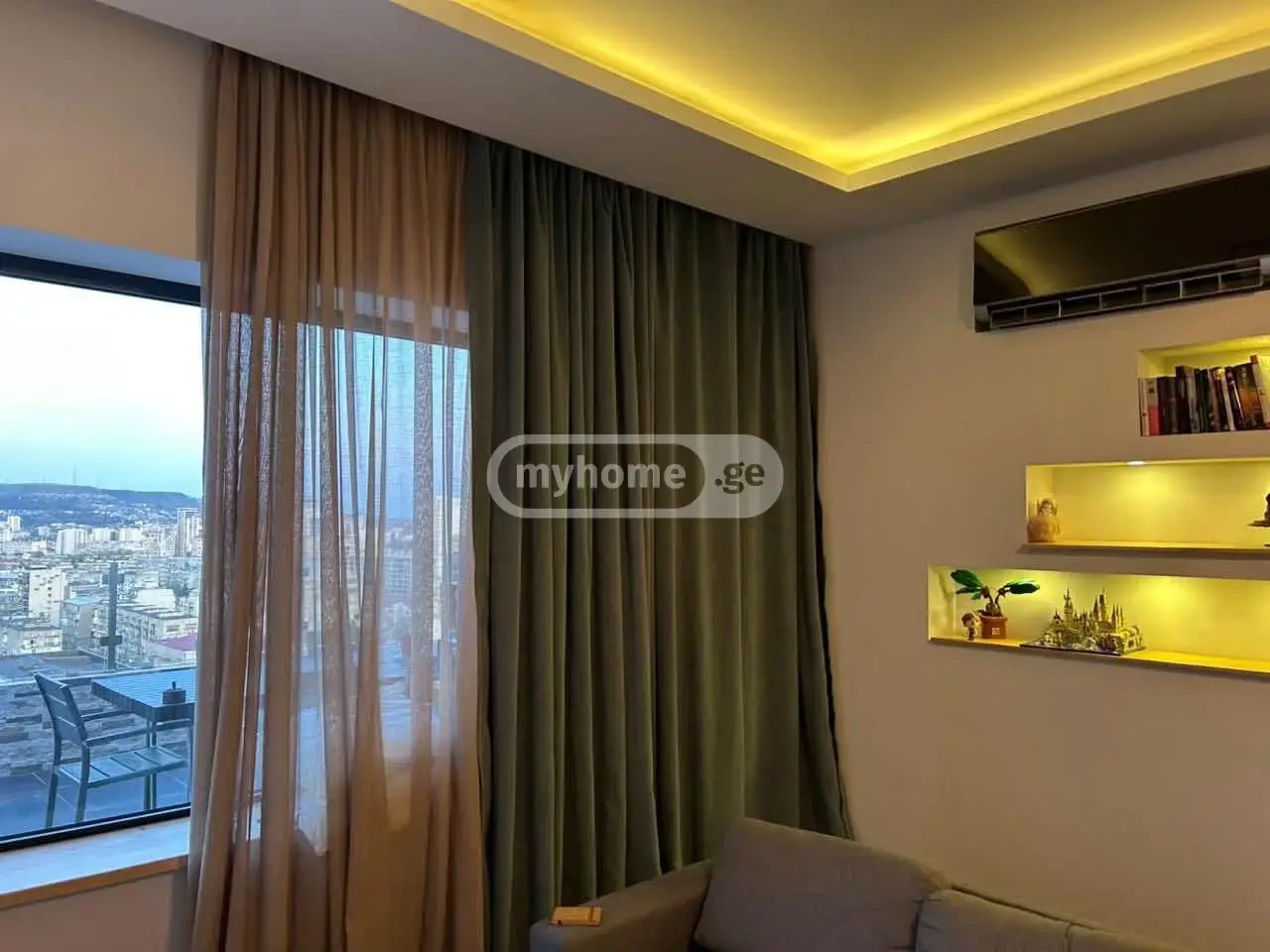 მიცკევიჩი ა. ქ.  - 4 rooms