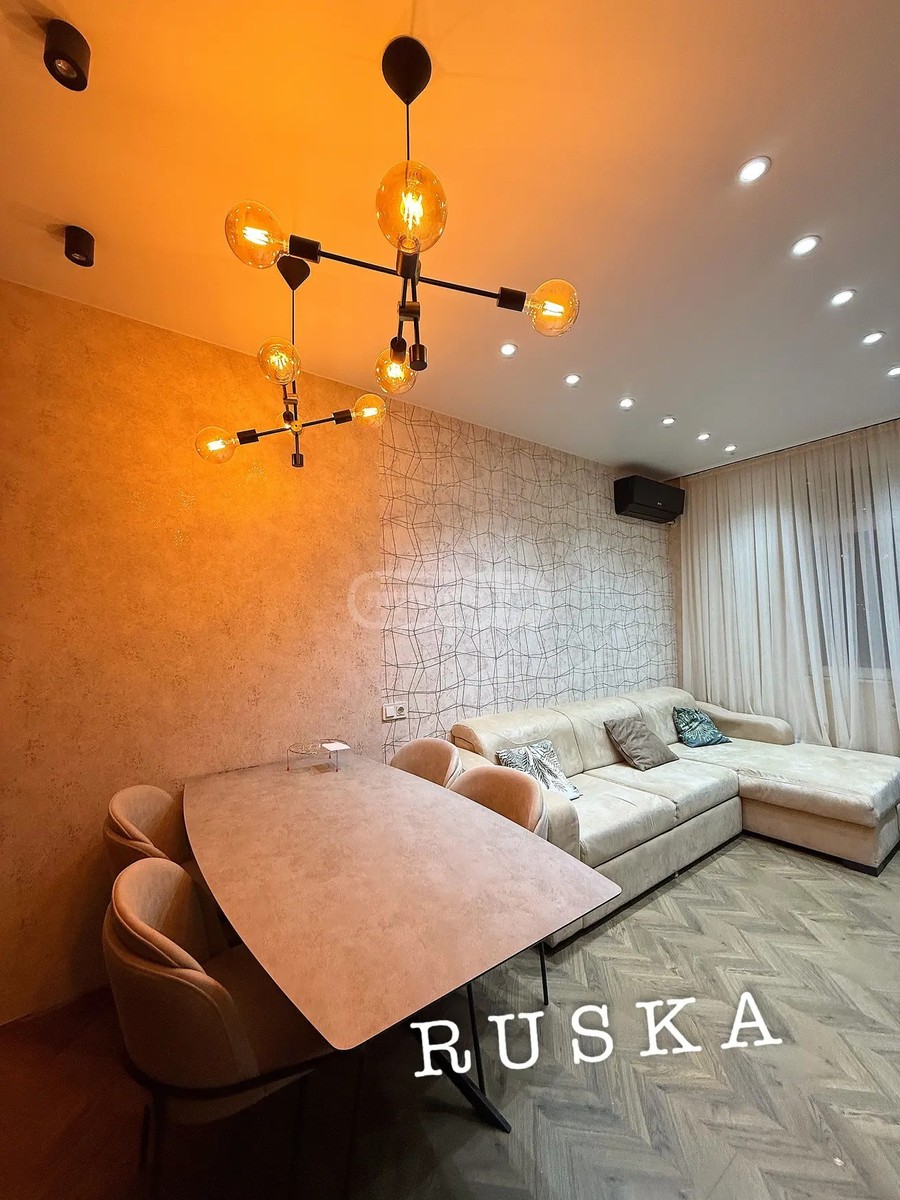 ხიმშიაშვილი ს. ქ. 20 - 3 rooms