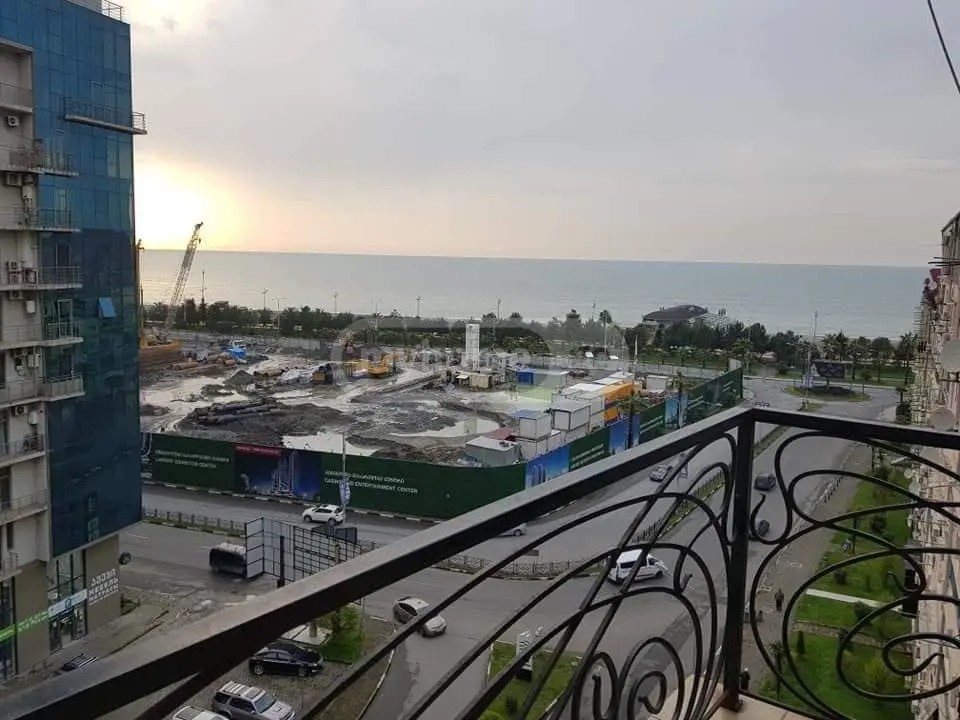 რუსთაველის ქ.  - 4 rooms