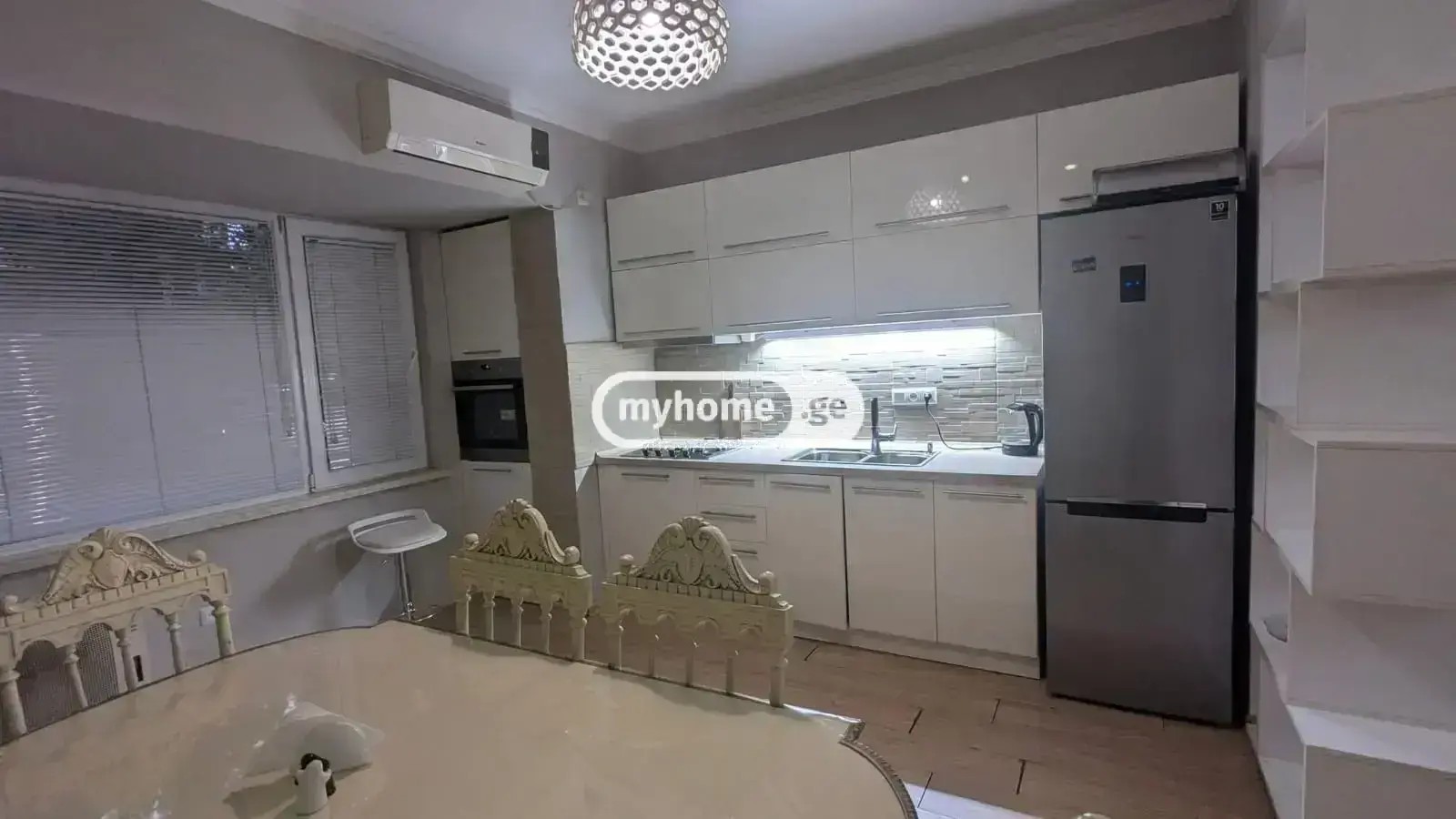 რუსთაველის შეს. 120 - 3 rooms