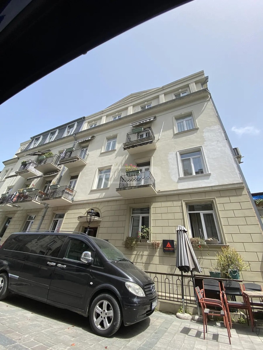 დუმბაძე ნ. ქ. 3 - 4 rooms