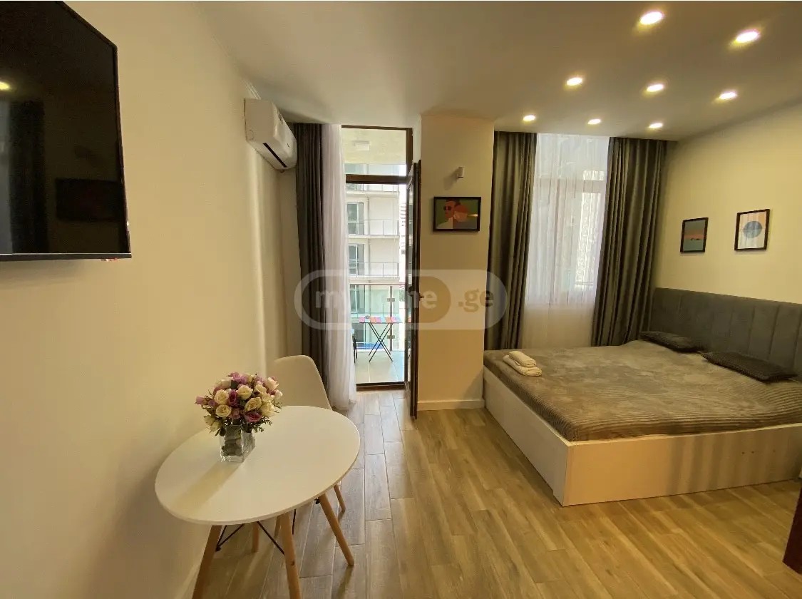 კაჩინსკი ლ. და მ. ქ.  - 1 rooms