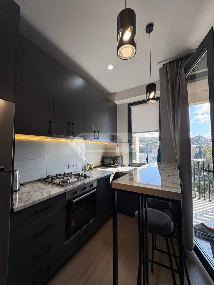 თორნიკე ერისთავის ქუჩა 3 - 2 rooms