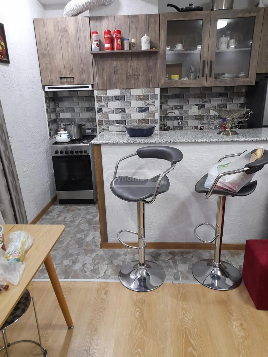 აბაშიძე ი. ქ. 7 - 2 rooms