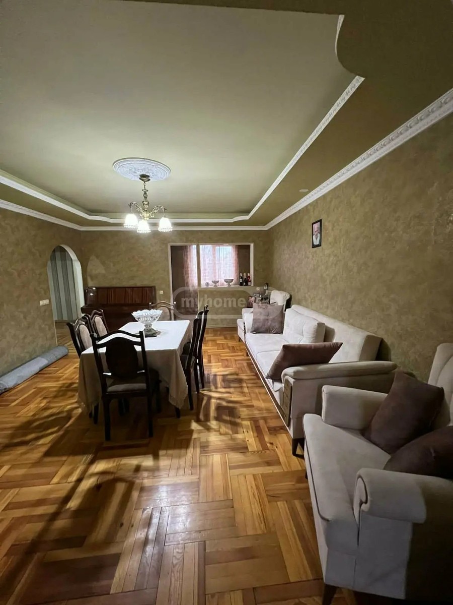 გუგუნავას ქ.  - 3 rooms