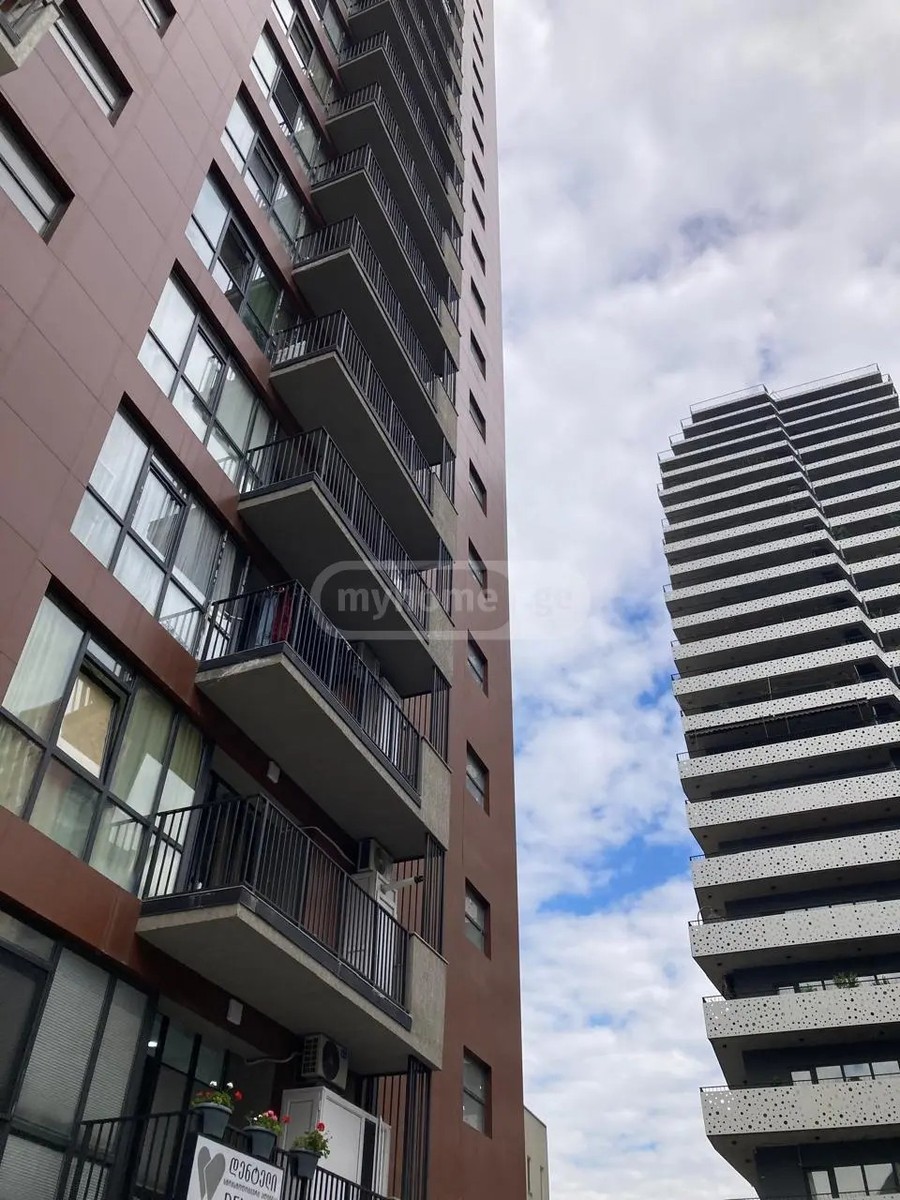 ანჯაფარიძე ზ. I შეს. 8 - 2 rooms