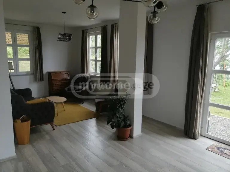 გონიოს ქ.  - 4 rooms