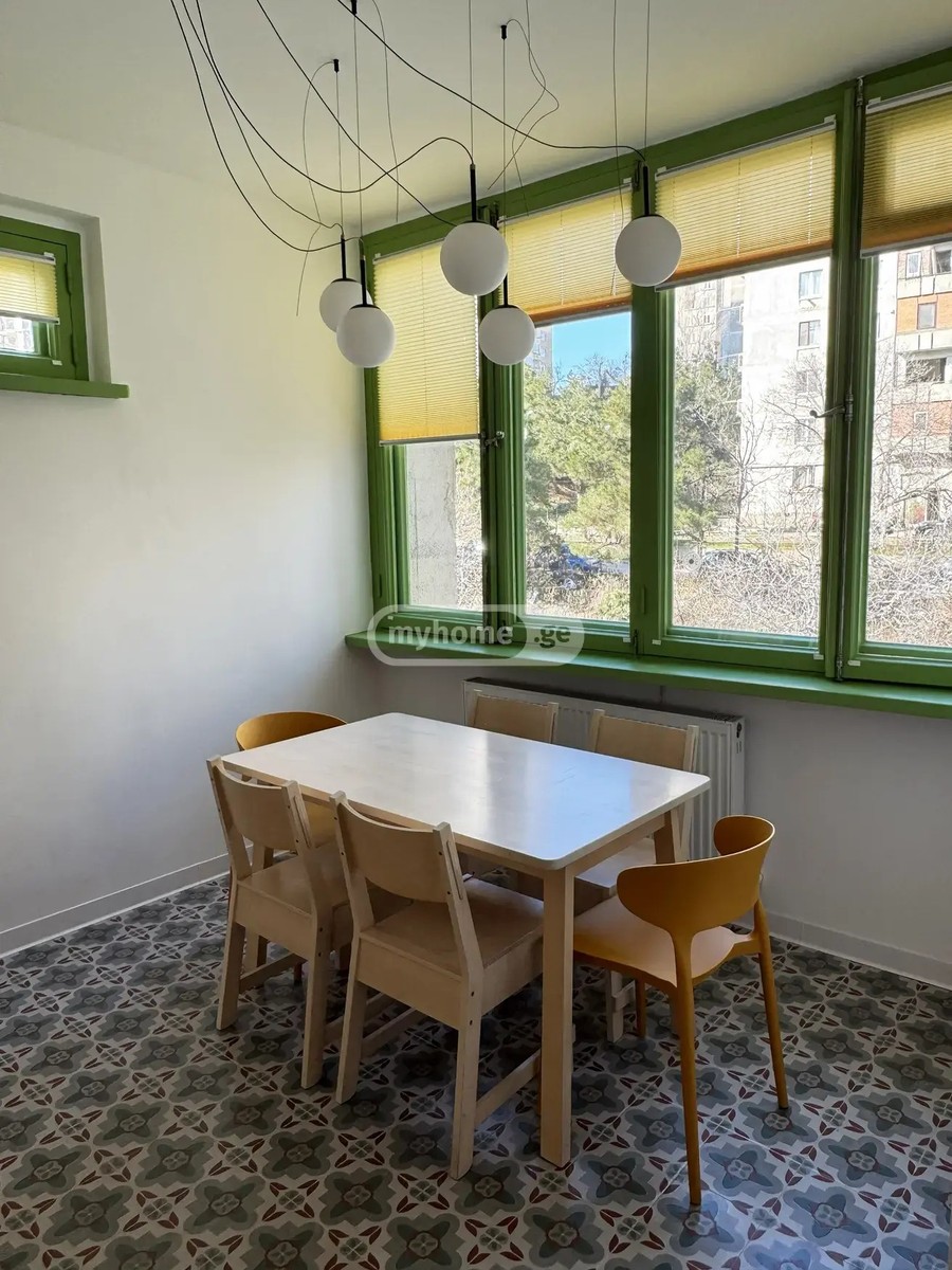 ნუცუბიძის ქ.   - 3 rooms