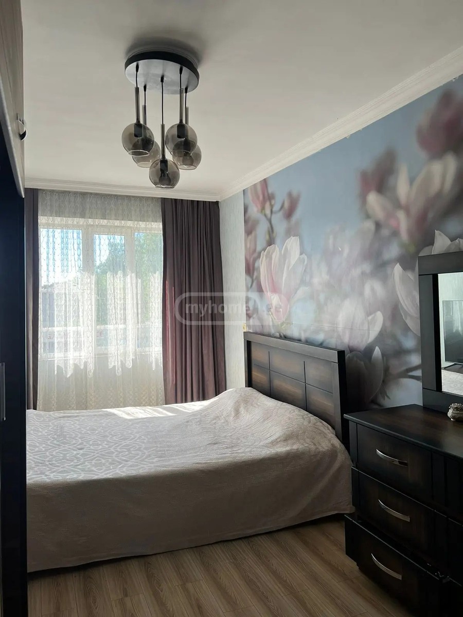 ნიკეას ქ.  - 3 rooms