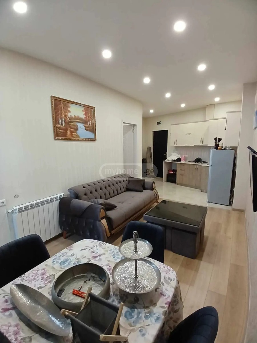 შარტავა ჟ. ქ. 10 - 3 rooms