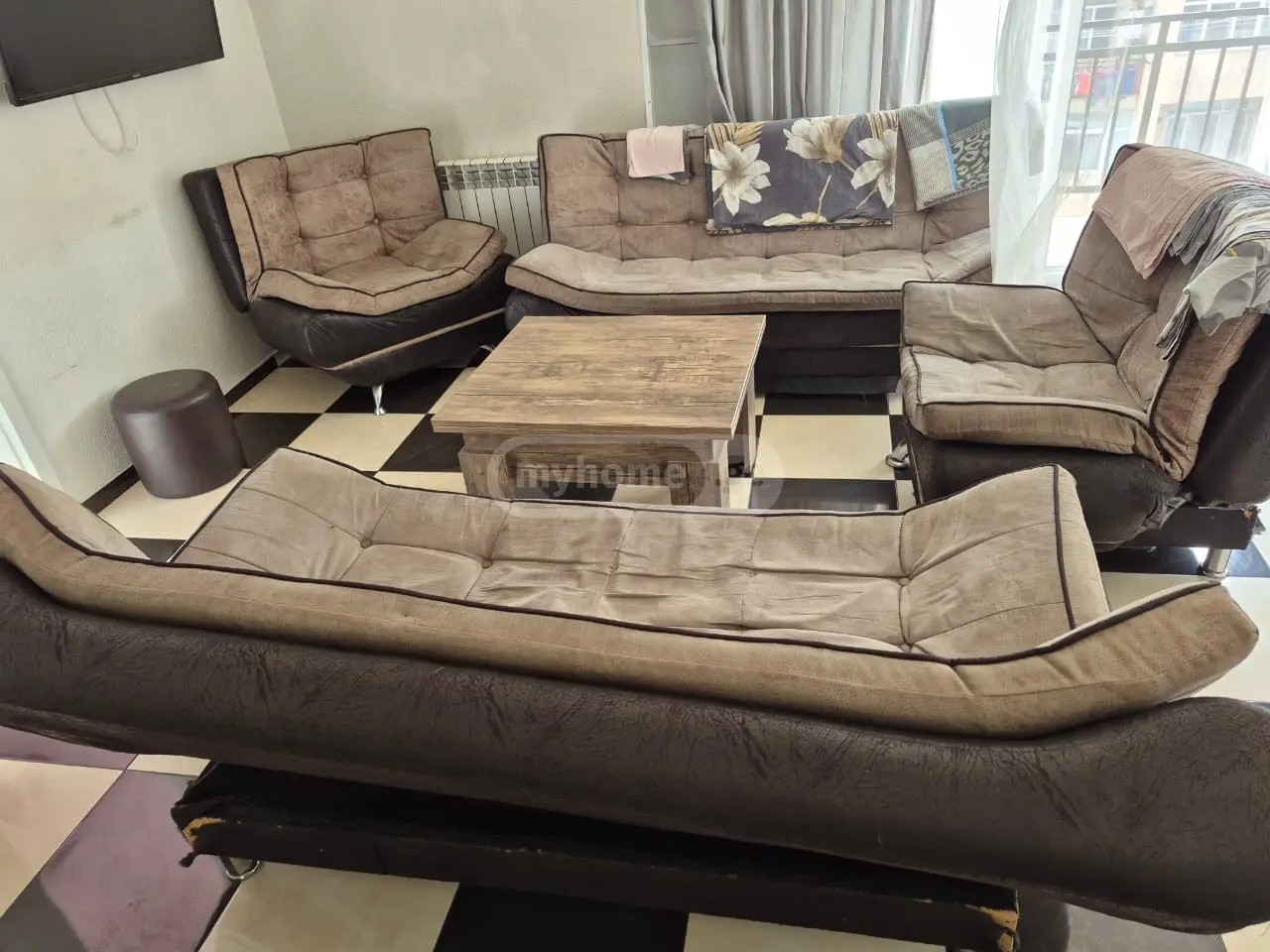 აღმაშენებლის ქ. 3 - 3 rooms