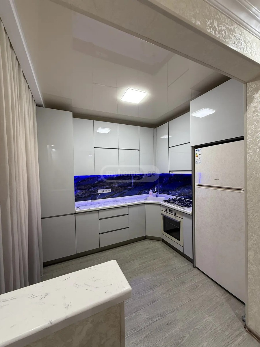 ნიკეას ქ.  - 3 rooms