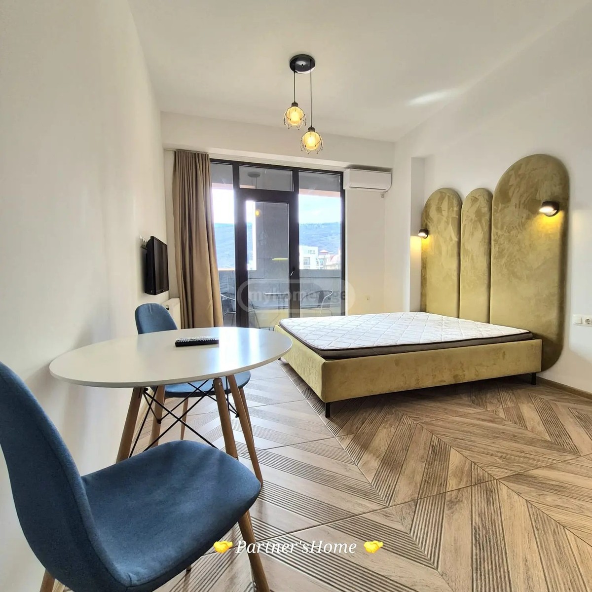 პოლიტკოვსკაია ა. ქ. (ჯიქია) 2 - 1 rooms