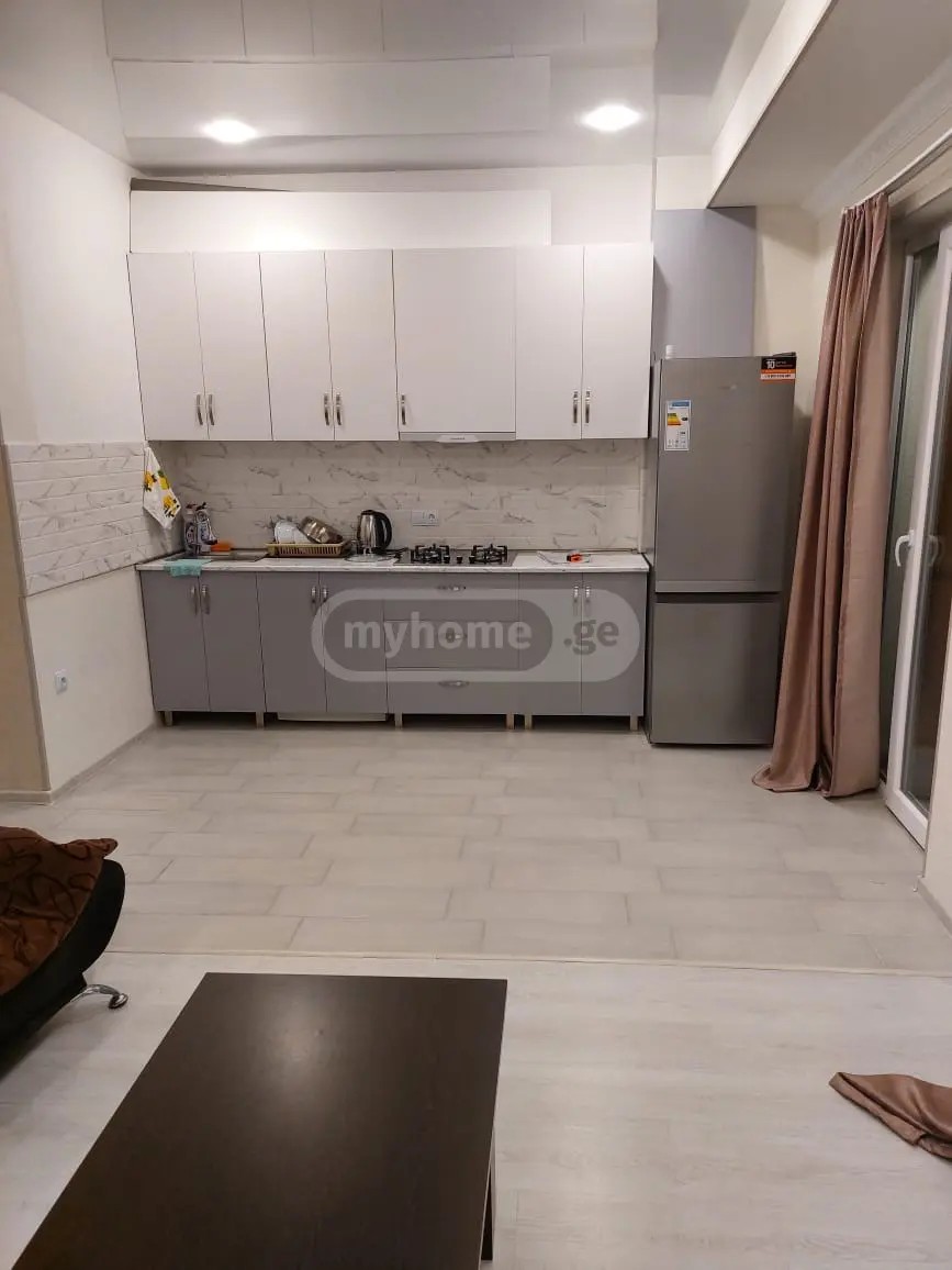 ბერი გაბრიელ სალოსის გამზ. 120 - 2 rooms