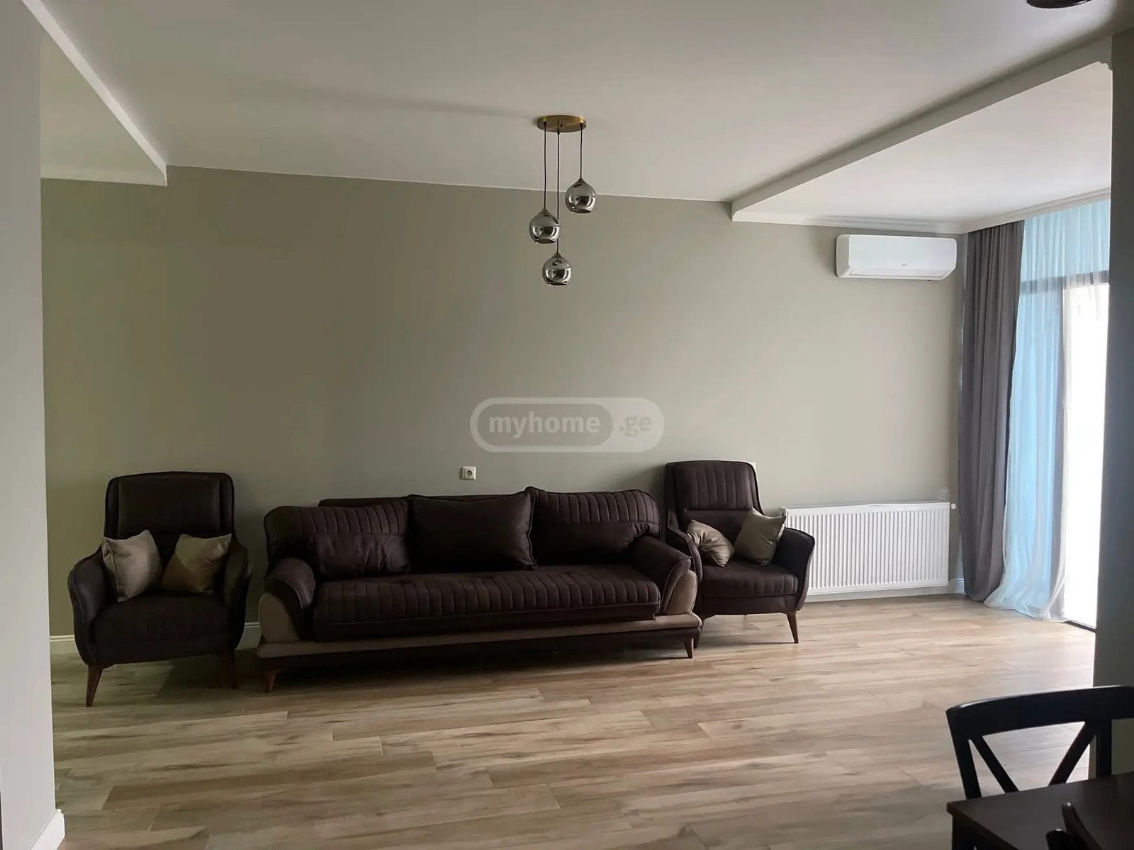 ვარშანიძე მ. ქ. 255 - 3 rooms