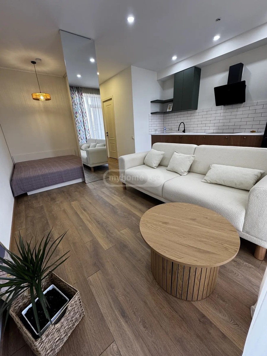 პოლიტკოვსკაია ა. ქ. (ჯიქია) 40ა - 1 rooms