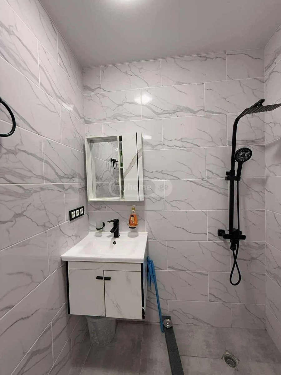 ანგისის ქ. 8 - 2 rooms