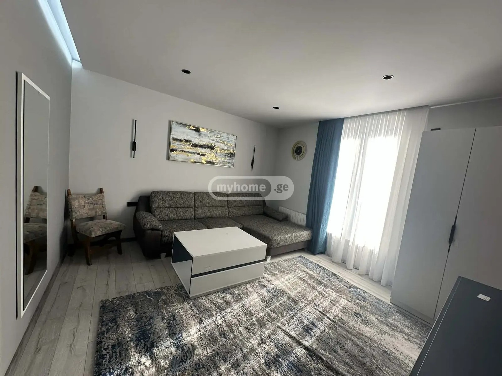 თამარ მეფის ქ.  - 4 rooms