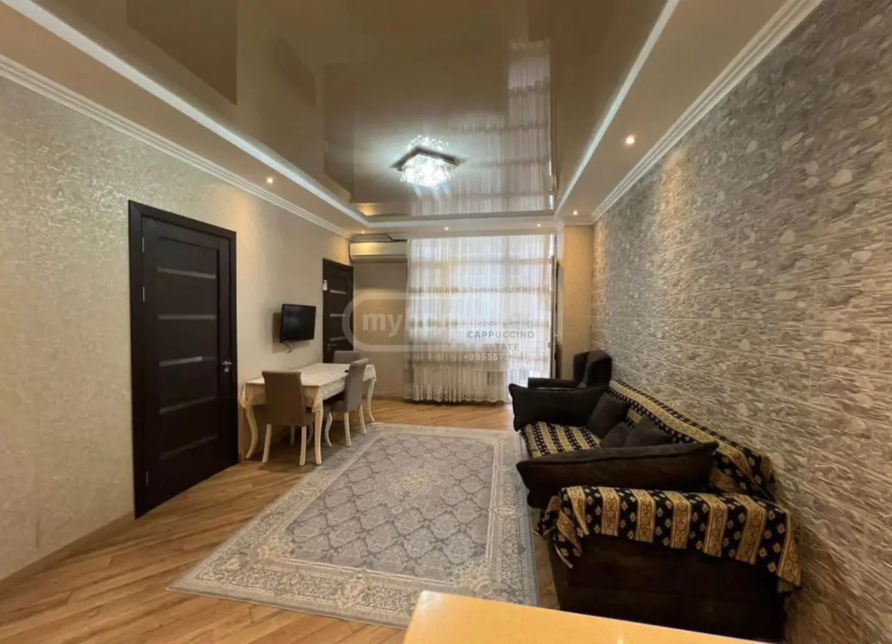 აღმაშენებლის ქ. 2 - 3 rooms