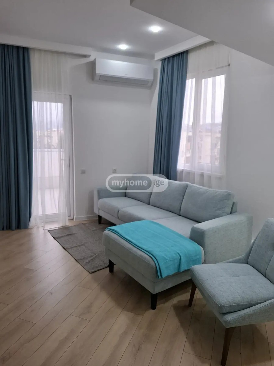 გამსახურდია ზ. გამზ.  - 3 rooms