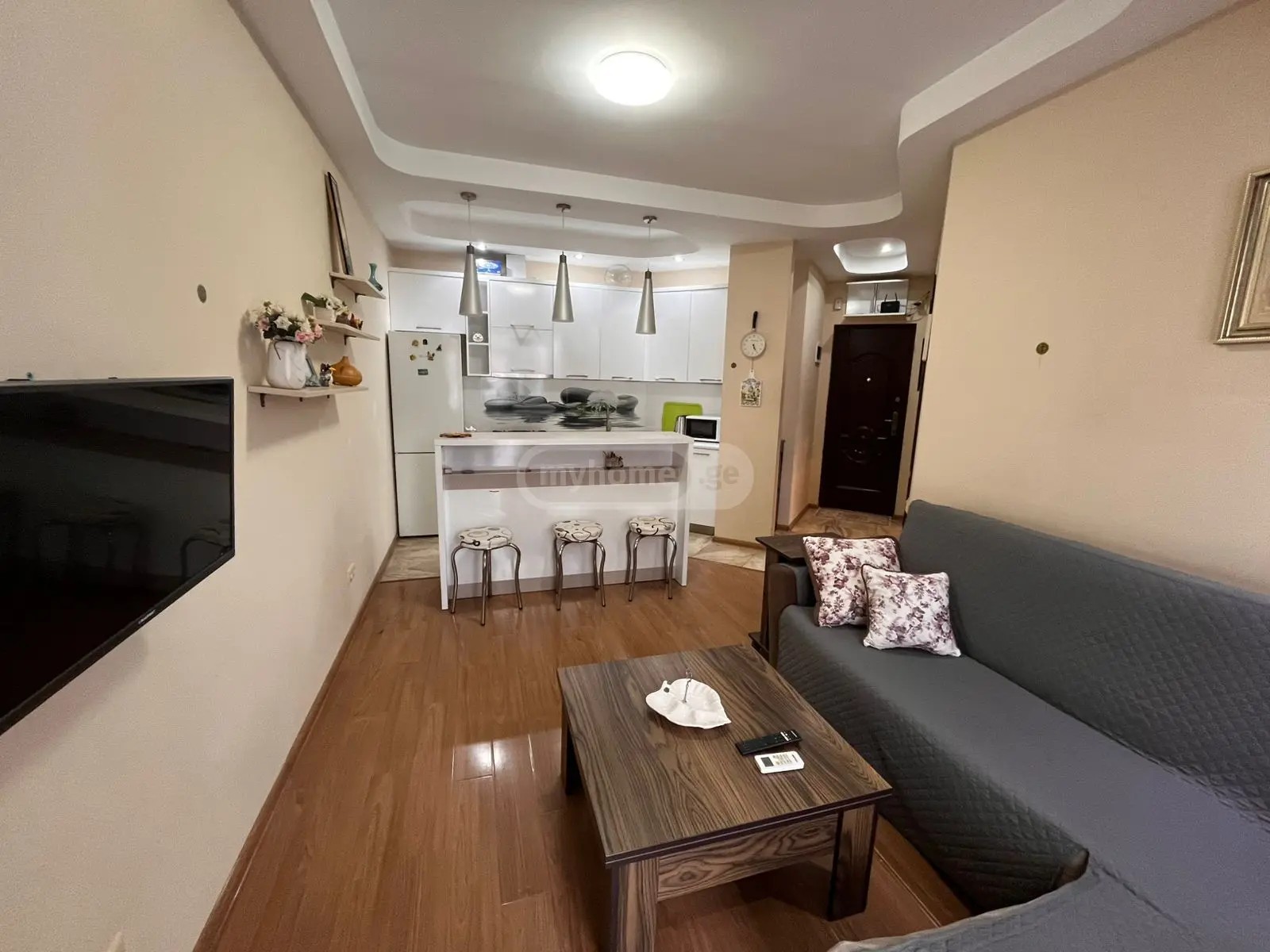 გენერალ ასლან აბაშიძის ქუჩა 3 - 2 rooms