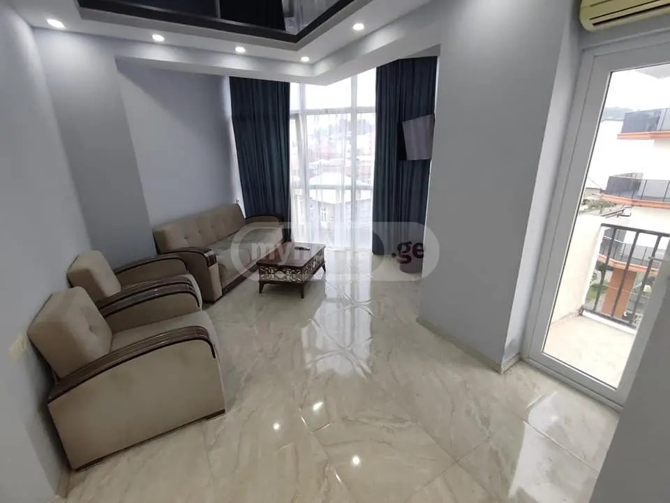 მელიქიშვილი პ. ქ.  - 3 rooms